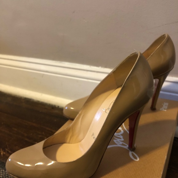 Nude Patent Christian Louboutin Pumps Heels 7.5 - Picture 5 of 6
